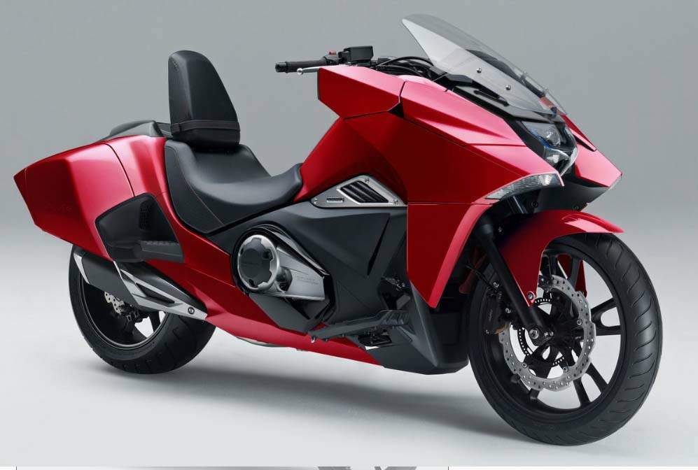 Honda NM4 Vultus